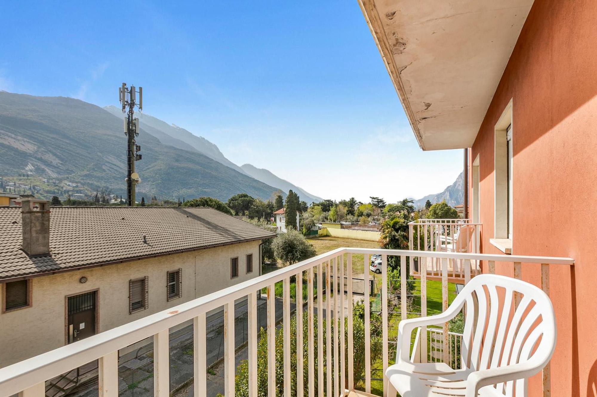 Bike & Wind Hotel Villa Maria Torbole Sul Garda Екстериор снимка